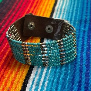 BKE Turquoise and Gold Beaded Bracelet